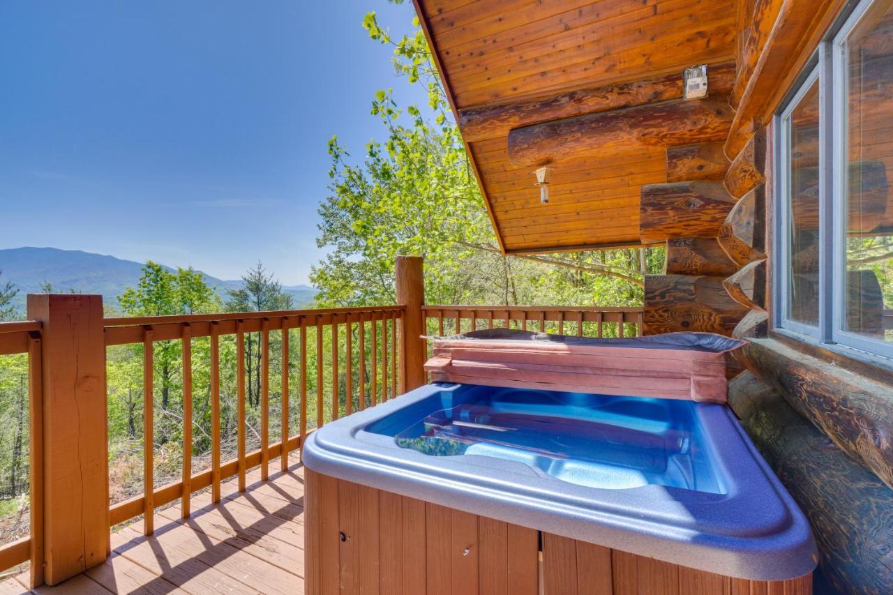 Smoky Mountain Vacation Rental Cabin With Hot Tub! Gatlinburg Exterior foto