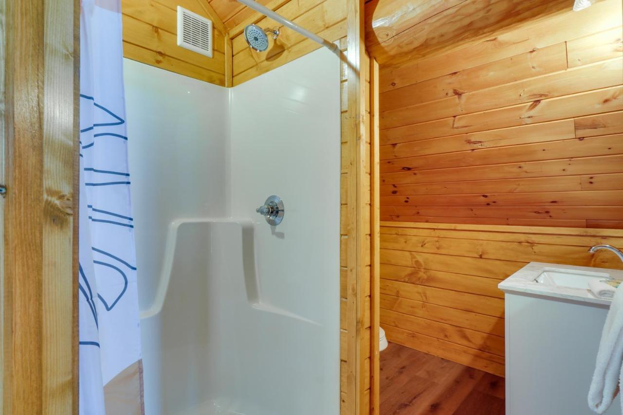 Smoky Mountain Vacation Rental Cabin With Hot Tub! Gatlinburg Exterior foto